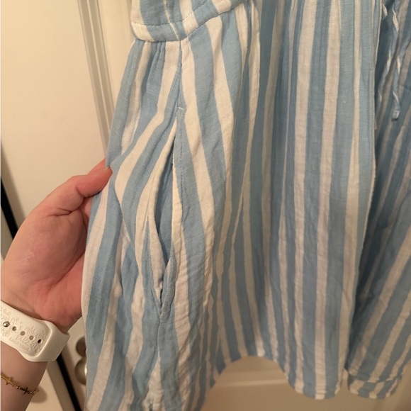 Old Navy Women’s Blue & White Striped Cotton Dress - Picture 2 of 3